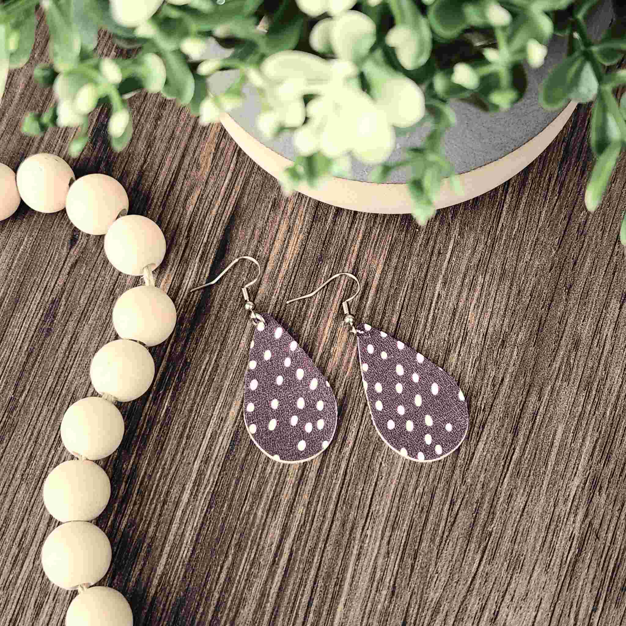 Purple dotted teardrop earrings. Hypoallergenic hooks.